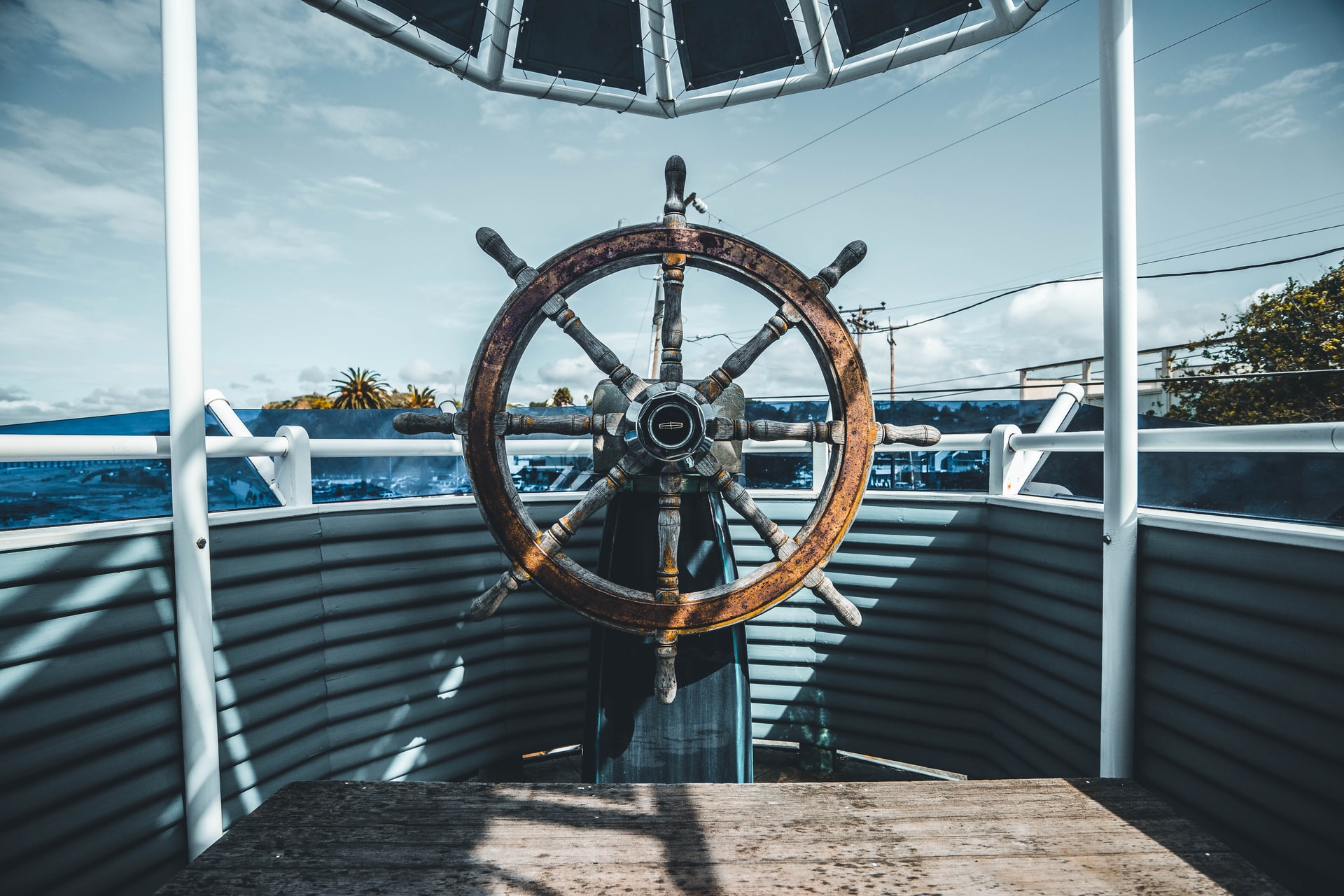 Ship's wheel